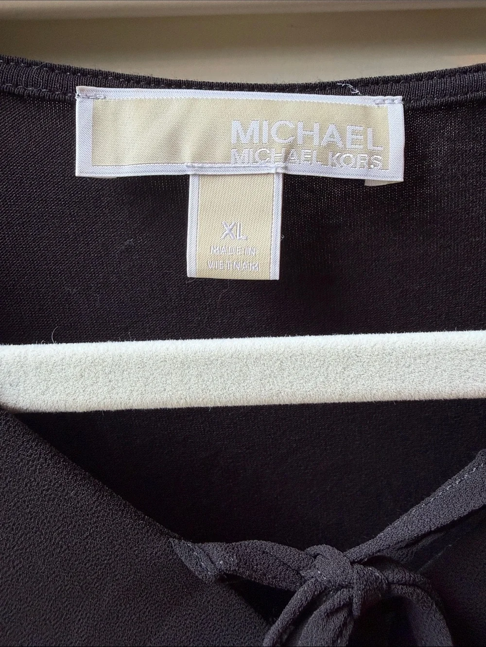 Michael Kors Sleeveless Black Tie-Neck Tiered Women's Top